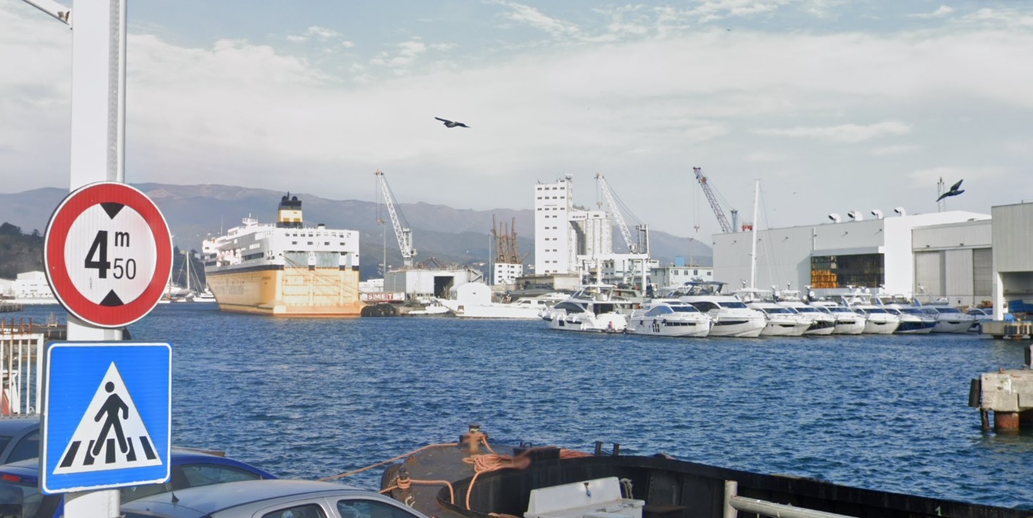 Savona, blitz in porto della guardia di finanza: trovata una tonnellata di cocaina su una nave proveniente dal Brasile