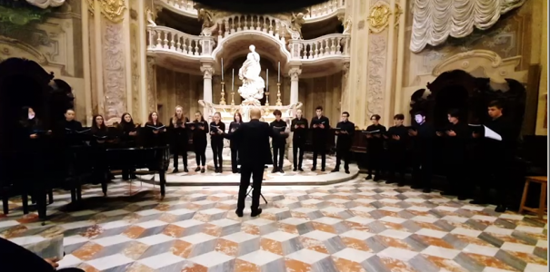 Genova, il coro degli allievi del Liceo Pertini all'Auditorium Montale