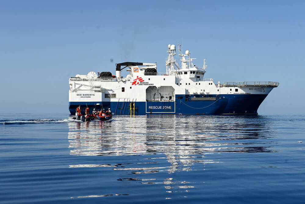 La Spezia, domani l'arrivo della Geo Barents con i migranti a bordo. Toti: "Razionale che sbarchino anche al nord"