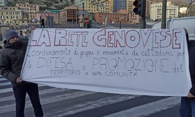 Genova, in piazza la Rete di comitati e associazioni: "No ai progetti calati dall'alto" 