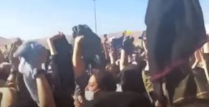 Liguria, la Regione apporrà degli striscioni per condannare la repressione in Iran