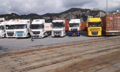 Liguria, autotrasportatori sul piede di guerra: "I ristori tardano ad arrivare: pronti al blocco"