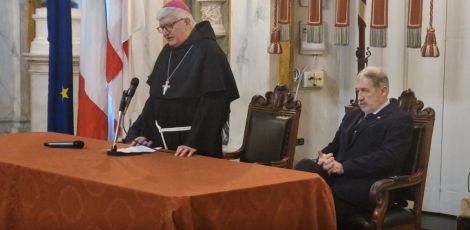Genova, la visita di Monsignor Tasca a Palazzo Tursi. Il sindaco Bucci: "Collaborazione storica tra Chiesa e Amministrazione"