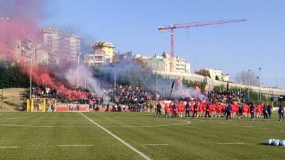 Genoa, San Valentino al Signorini: un migliaio di tifosi rossoblu' per l'allenamento a porte aperte
