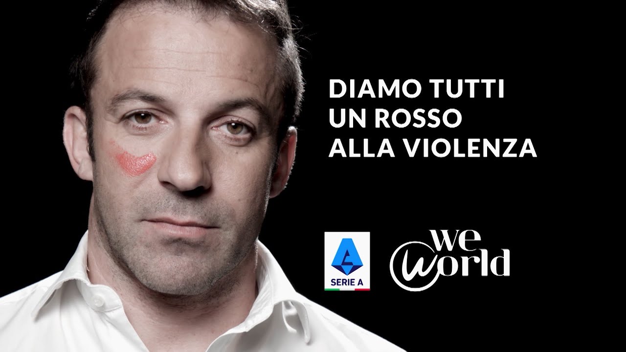 Serie A, arbitri e calciatori con un segno rosso sul viso per dire no alla violenza sulle donne