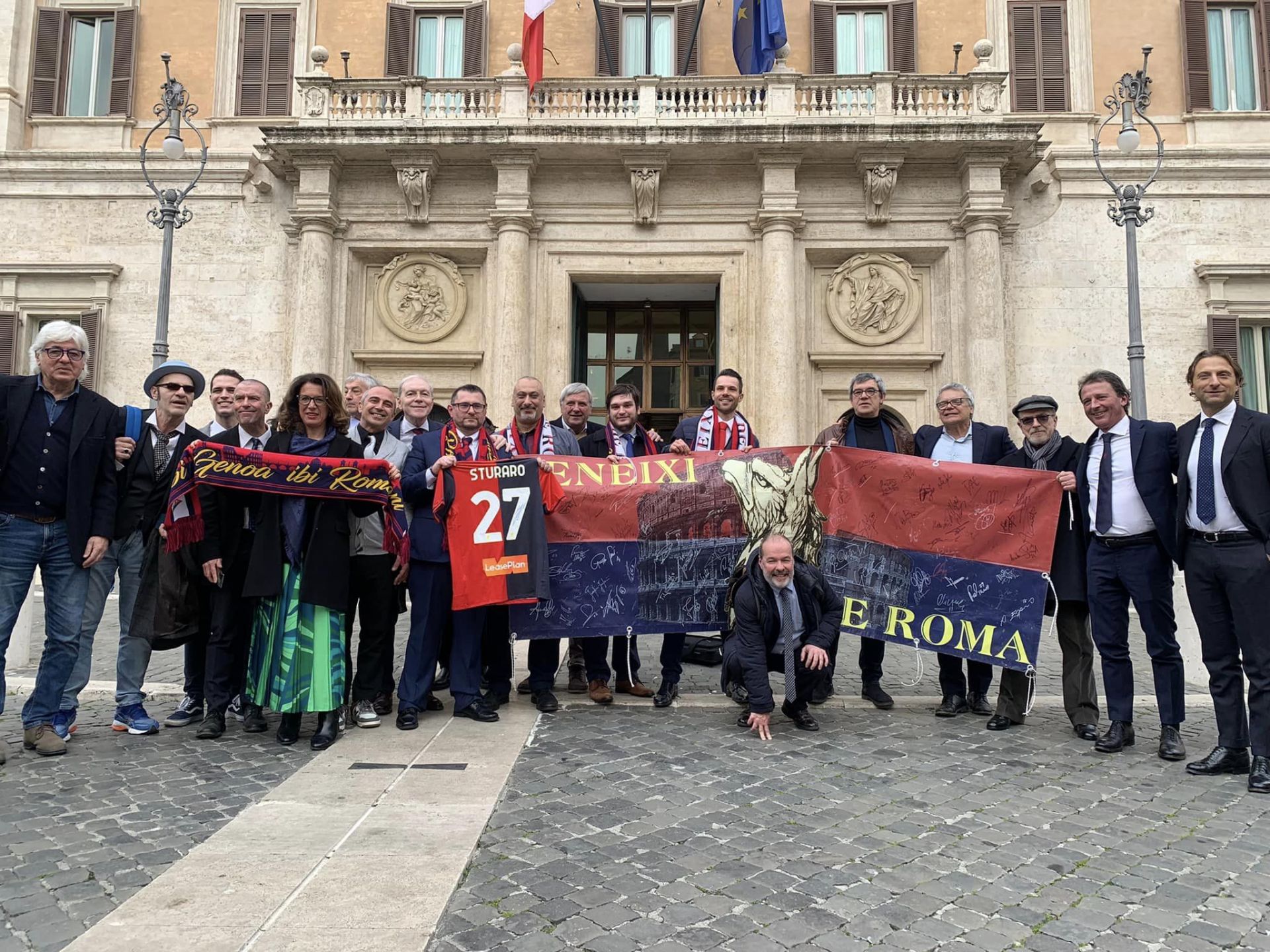 Genoa, il club "Zeneixi di Roma" sbarca a Montecitorio: tra gli iscritti sei parlamentari e il ministro Zangrillo