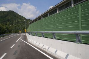 Autostrade, le barriere antirumore nel nodo di Genova installate entro il 2028