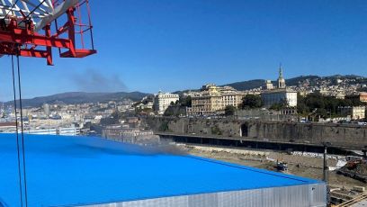 Genova, principio di incendio nel cantiere del Waterfront: fumo dal padiglione Jean Nouvel
