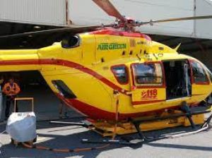 Imperia, incidente stradale a Camporosso: 15enne soccorso dall'elicottero Grifo