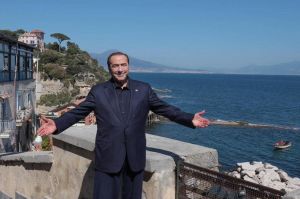 Berlusconi in terapia intensiva al San Raffaele: per l'ex premier confermata la leucemia mielomonocitica cronica