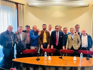 Protesta edili a Genova, incontro con il presidente Toti: "Pronti a valutare le misure regionali a supporto delle imprese"