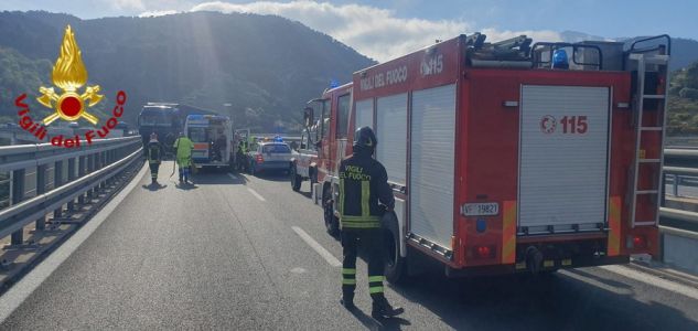 Ventimiglia, in A10 traffico bloccato per incidente: sei feriti e quattro auto coinvolte
