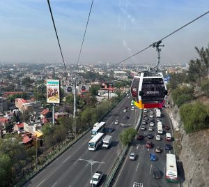 A Ecatepec, in Messico, il Mexicable 2: la linea funiviaria che collega la cittadina alla capitale