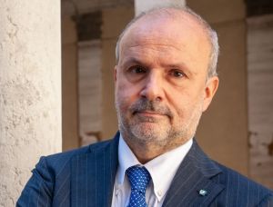 Liste d'attesa, il ministro della Salute Schillaci contro le Regioni: "Ritardi inaccettabili, i fondi li abbiamo stanziati"