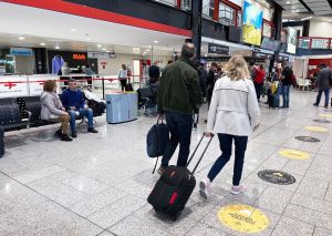 Aeroporto di Genova, conclusa la selezione per 28 lavoratori stagionali: impiegati tra maggio e ottobre