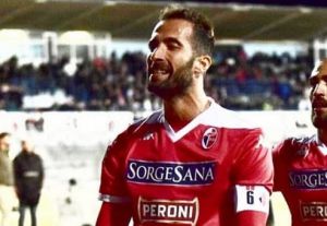 Il capitano del Bari: "Gilardino parla di sogno serie A? Mi fa sorridere. Con 33 milioni di ingaggi il Genoa doveva stravincere"
