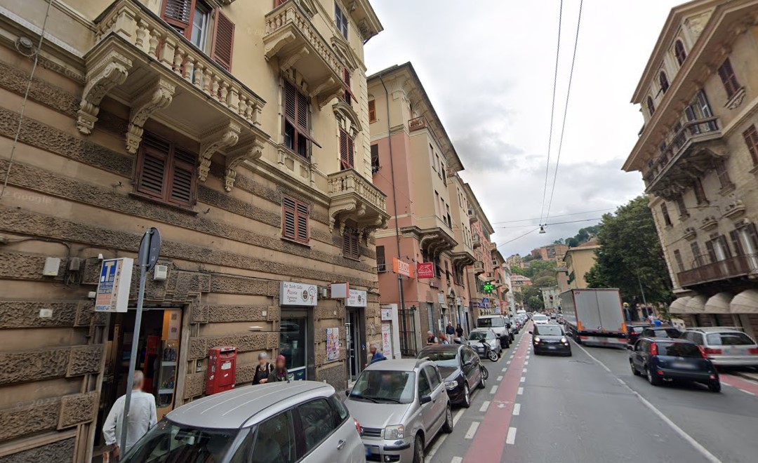Genova, continui problemi di ordine pubblico: sospesa la licenza ad un bar di Bolzaneto