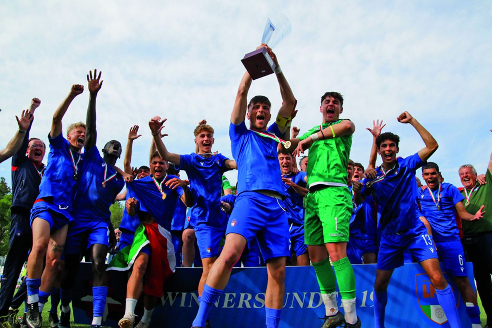 Calcio, la Liguria sul tetto d'Italia: la rappresentativa Under 19 vince il Trofeo delle Regioni dopo 47 anni