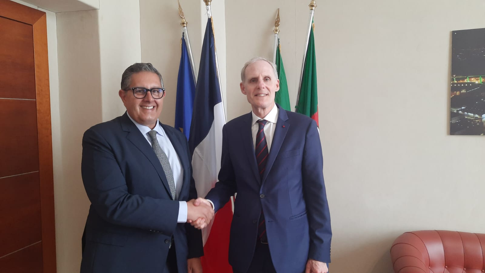 Liguria, il presidente Toti incontra l'ambasciatore di Francia Masset: "Colloquio utile per rinsaldare i rapporti con i nostri 'vicini di casa'"