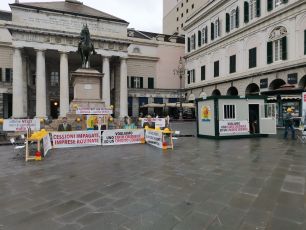 Genova, blocco bonus edilizia: il comitato spontaneo "Basta Crediti Incagliati" in presidio in largo Pertini