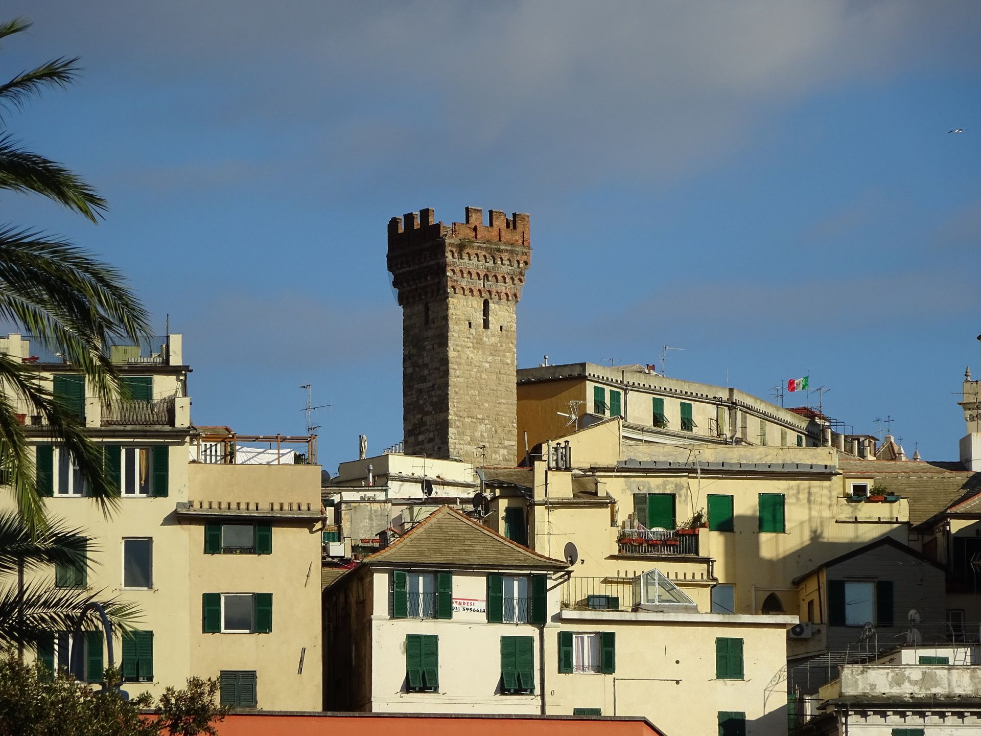Genova, la Torre degli Embriaci diventa di proprietà comunale: oggi il sì in consiglio