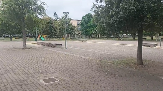 Femminicidio a Savona, 28enne uccisa in strada a colpi di pistola. Fermato l’ex fidanzato: ha confessato subito