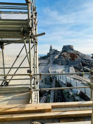 Porto Venere, proseguono i lavori alla Locanda San Pietro. Toti: "Tra due anni riapre l'hotel, sarà una perla del turismo nel Mediterraneo"
