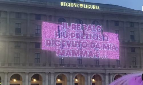 Festa della Mamma, Toti: "Le madri motore di questo paese, pilastro fondamentale della nostra società"
