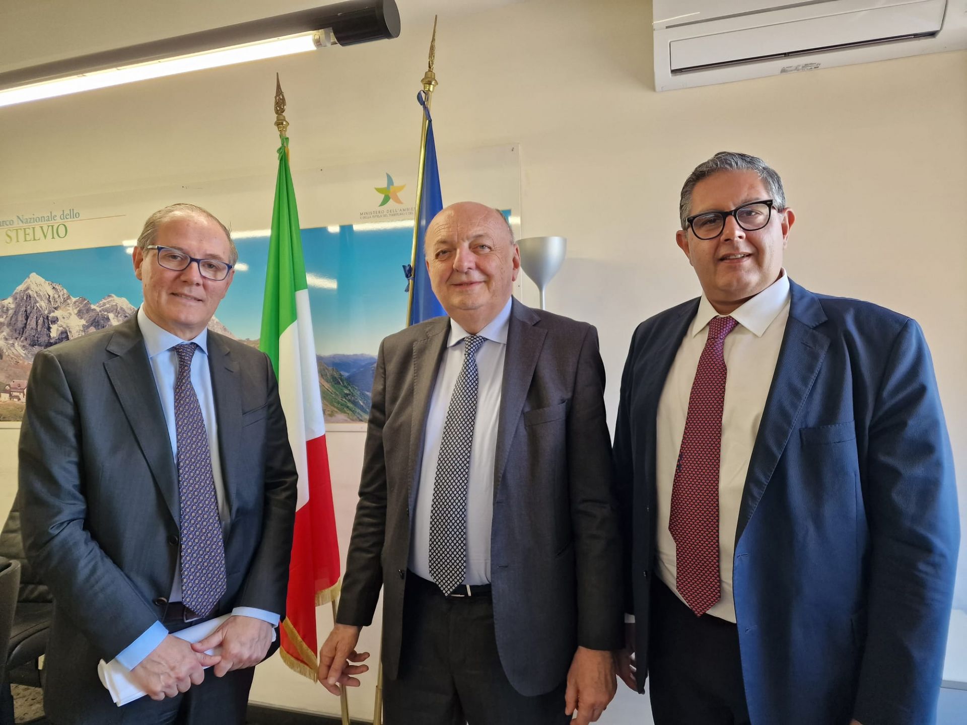 Ambiente, il presidente Toti incontra il ministro Pichetto: "Focus sui progetti che riguardano la Liguria"