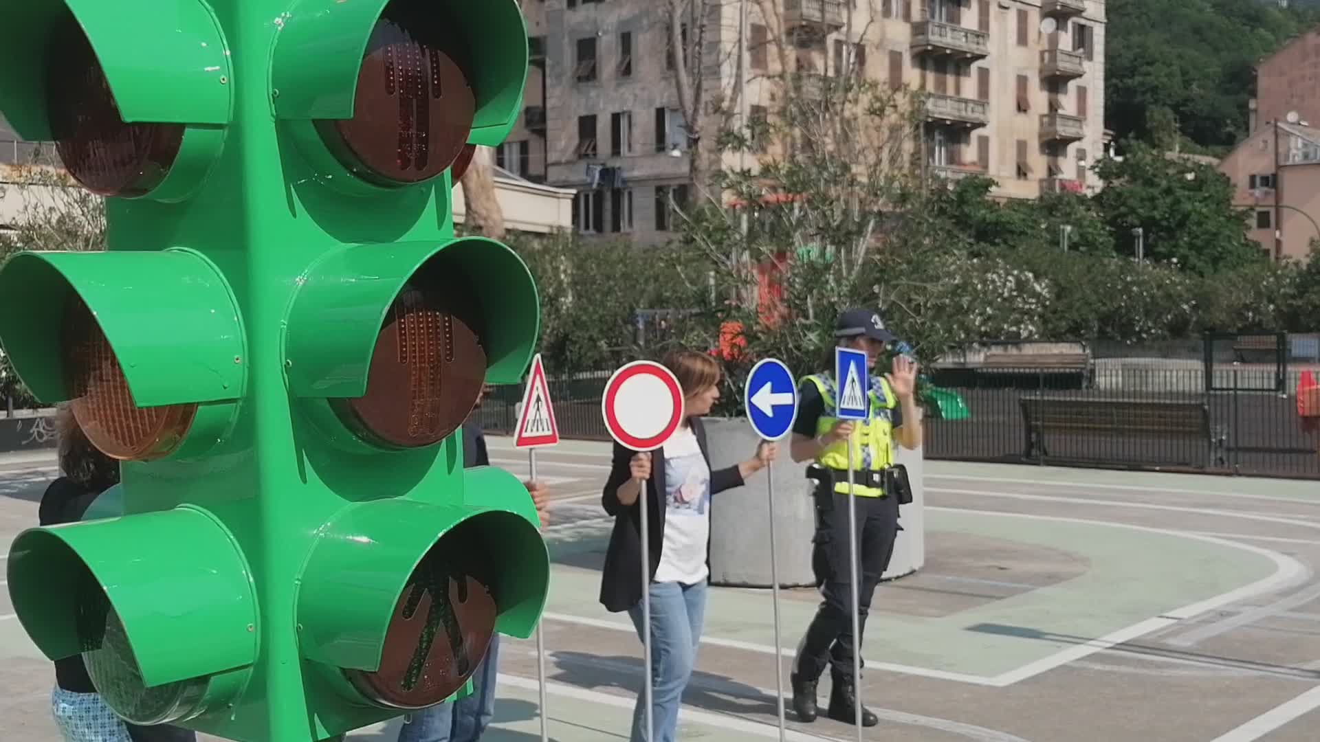 Genova: il progetto "Fai Strada!" insegna agli alunni il Codice della Strada