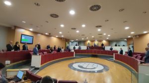 Regione, minuto di silenzio per Berlusconi: Lista Sansa e Linea Condivisa lasciano l'aula, la Giunta protesta e abbandona i lavori