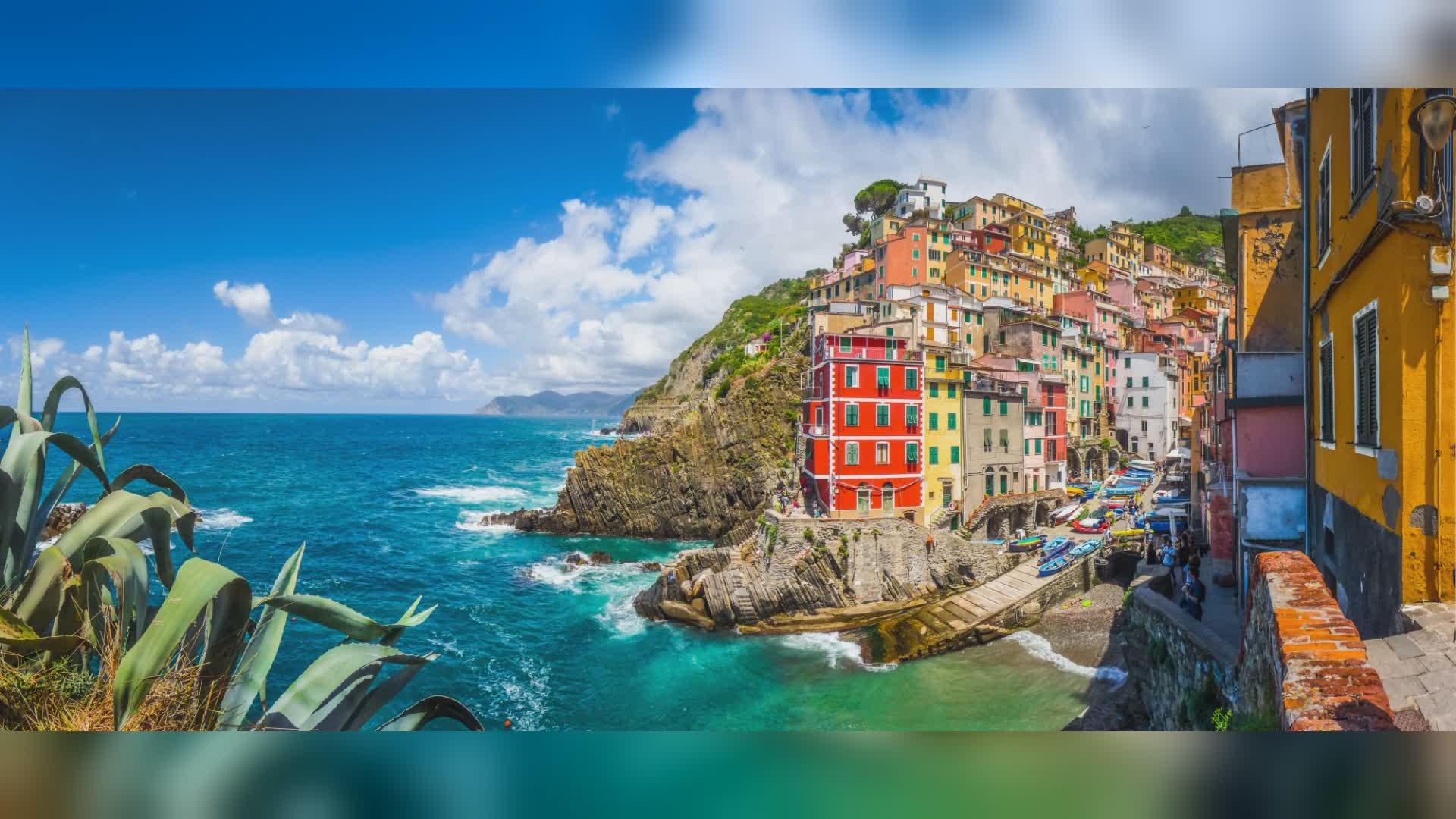 Turismo in Liguria, oltre mezzo milione di presenze solo ad aprile: +23% rispetto allo stesso periodo del 2022