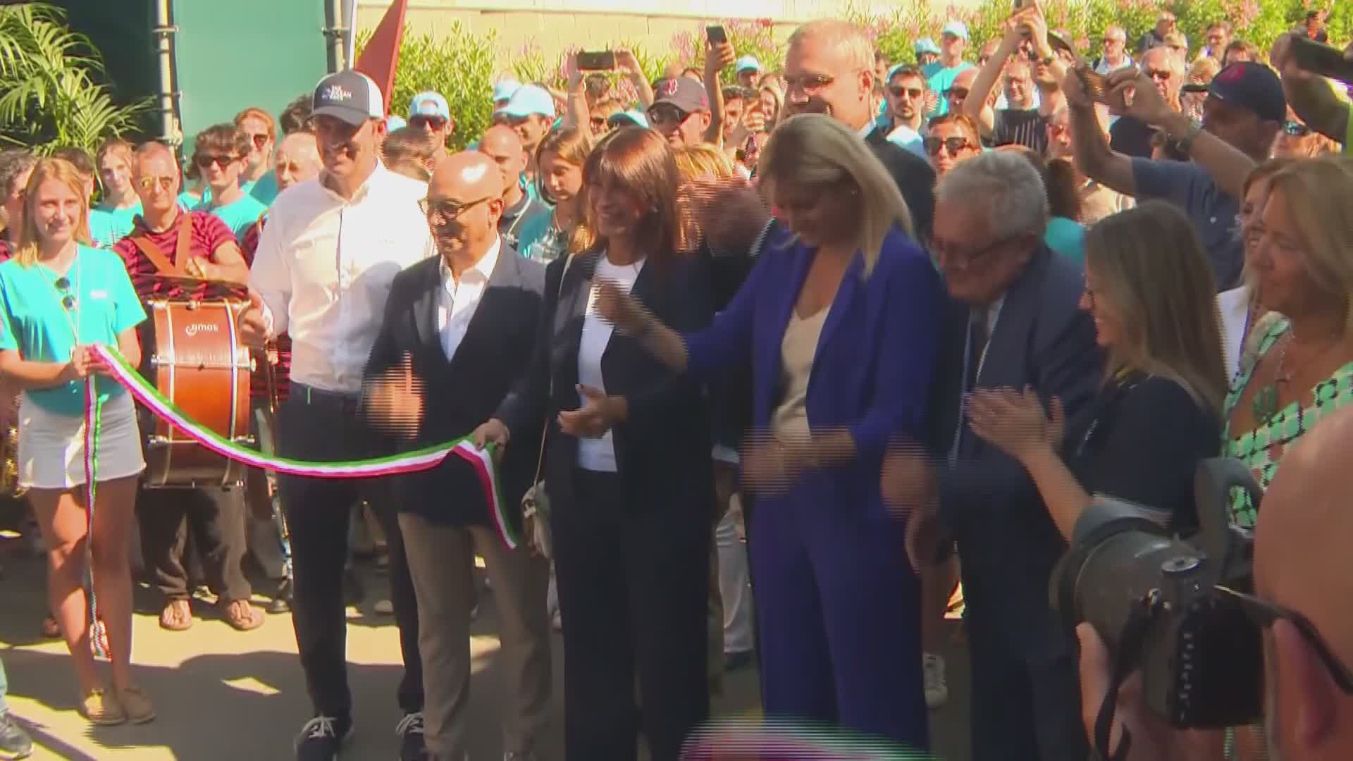 Genova scopre l'Ocean Live Park: il taglio del nastro al Waterfront di Levante