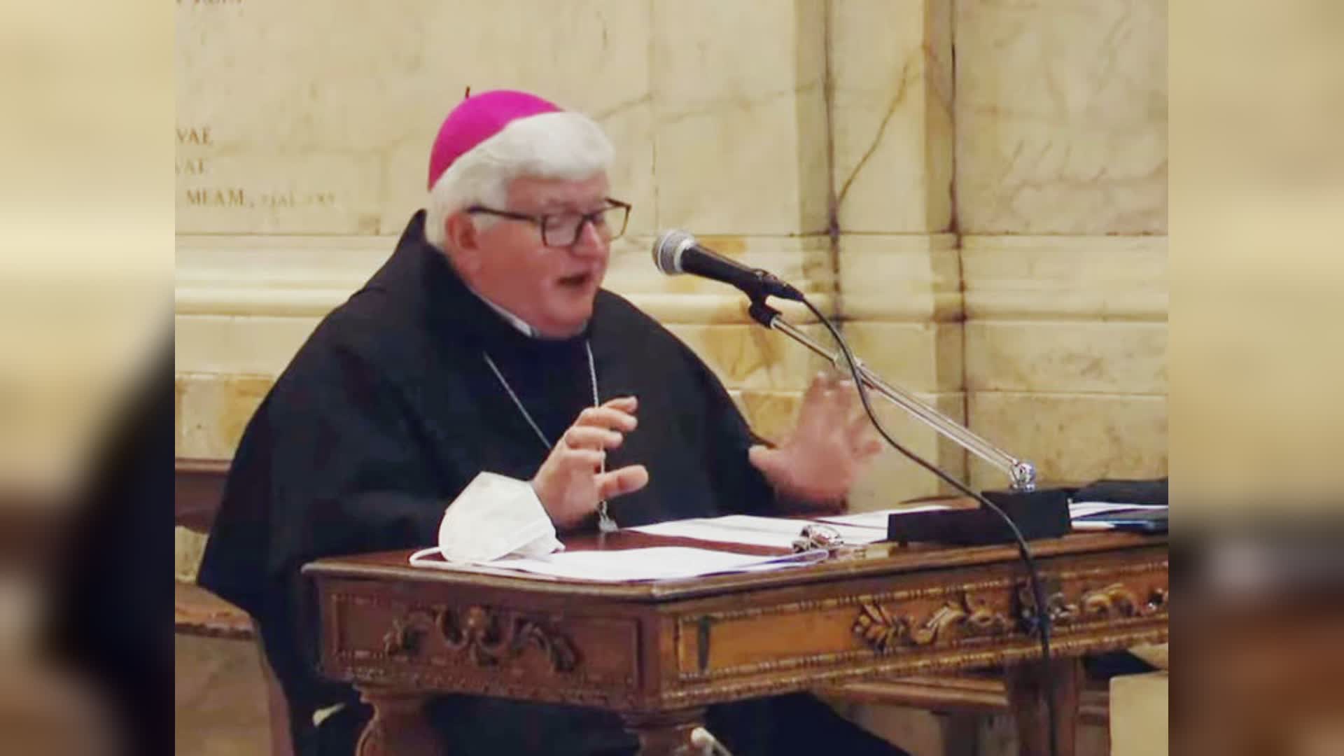 Genova, l'arcivescovo Marco Tasca: "Denatalità collegata a salari bassi e lavoro precario"