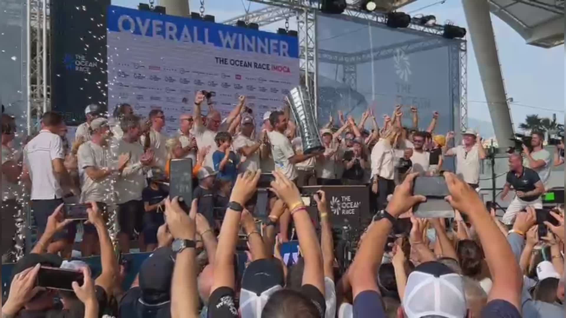 The Ocean Race, il giro del mondo lo vince '11th Hour Racing': a bordo anche l'italiana Francesca Clapcich