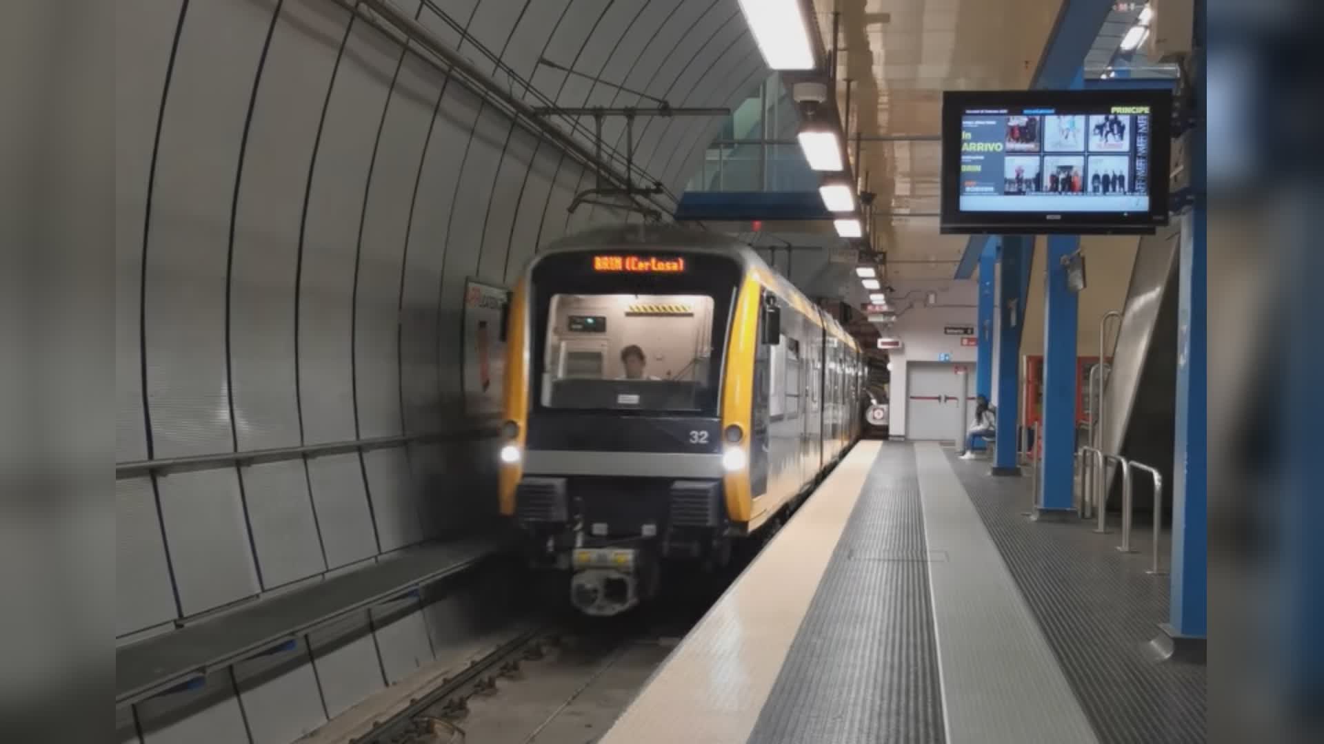 Metro Genova: due mesi di stop per cambiare i binari dopo 33 anni, dal 3 luglio bus sostitutivi