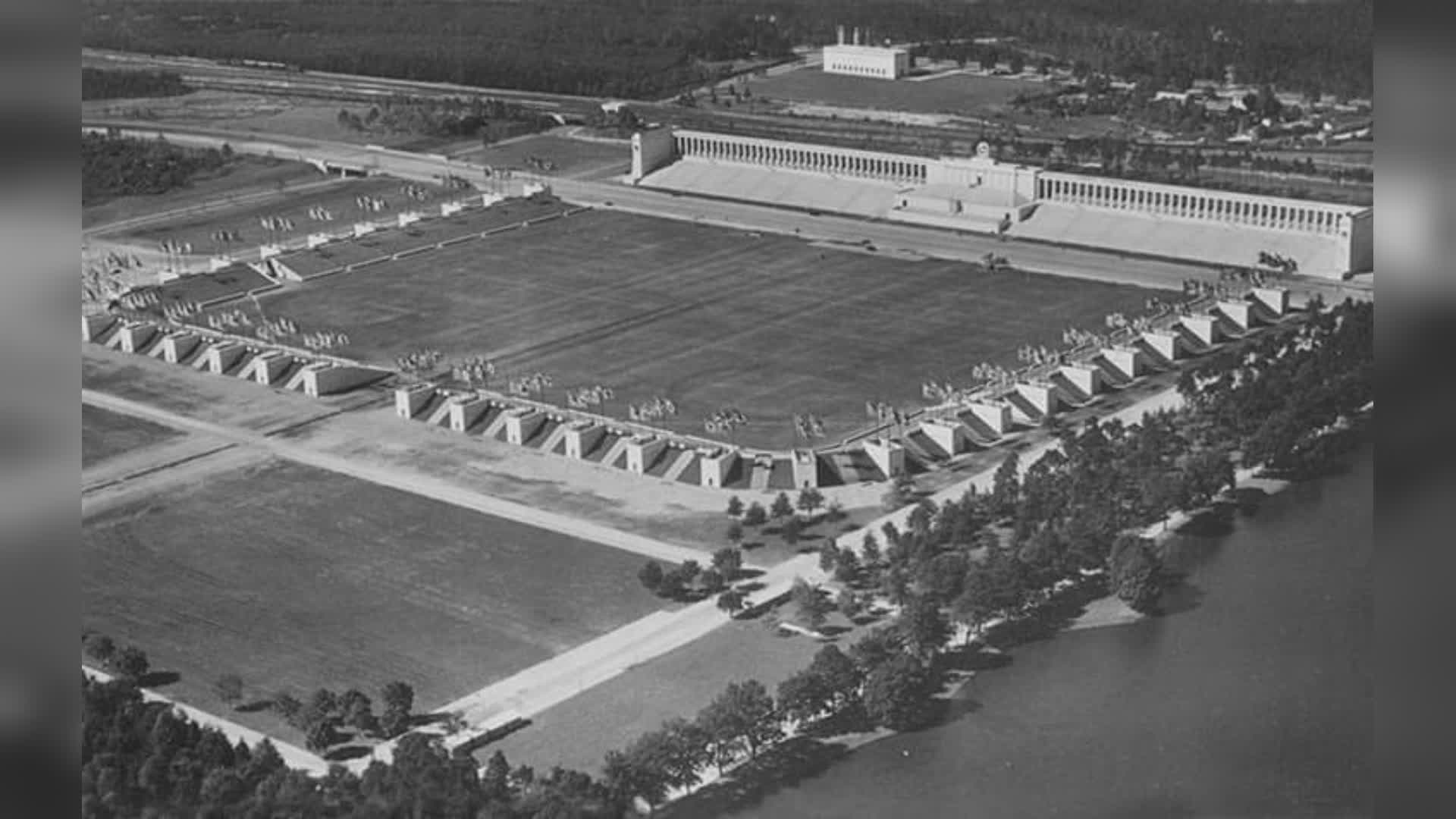 Tweet su Hitler, assolto alla Spezia ex professore dell'università di Siena