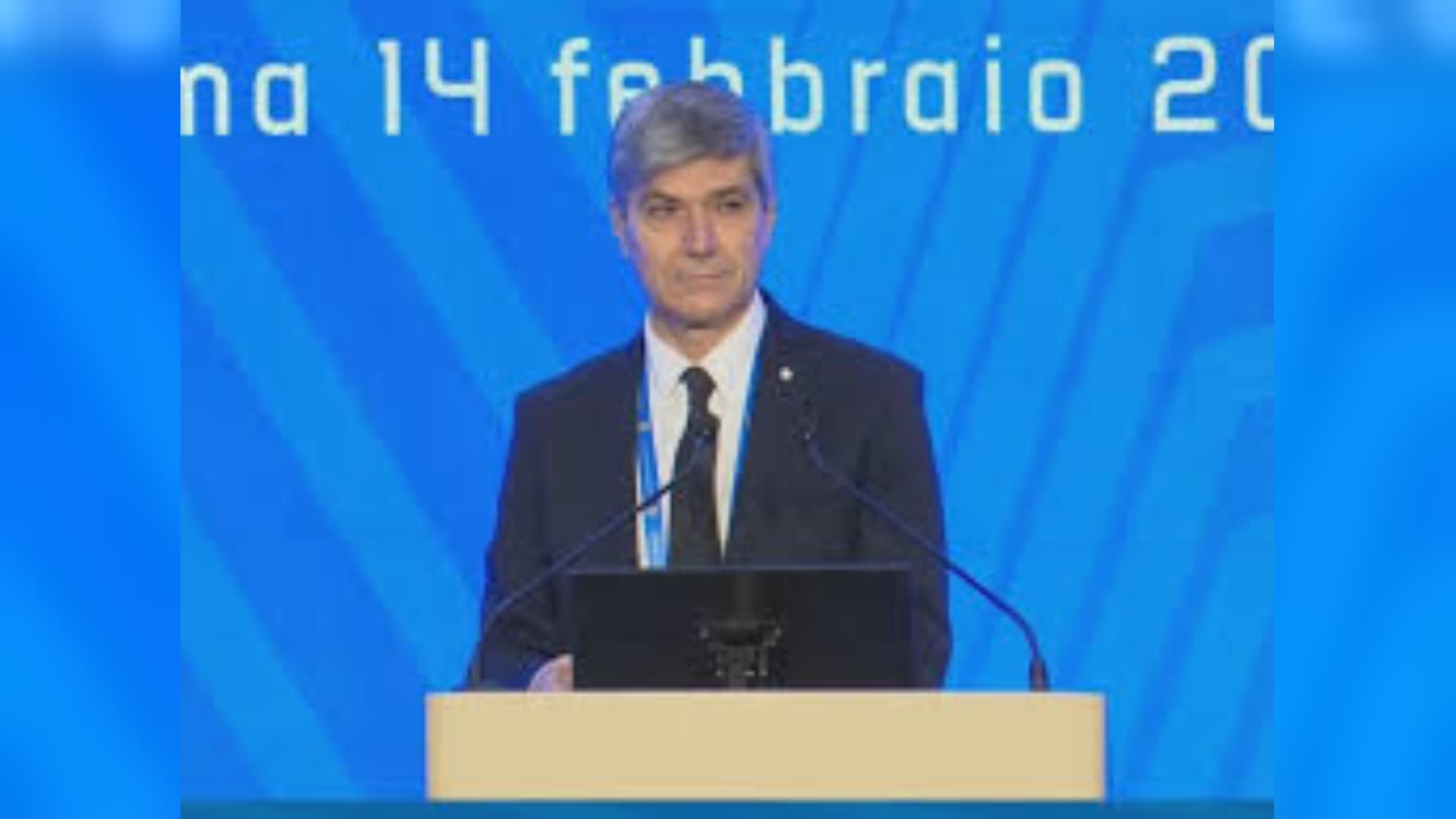 Arbitri, dopo lo scandalo torna Trentalange: guiderà una commissione sulla violenza