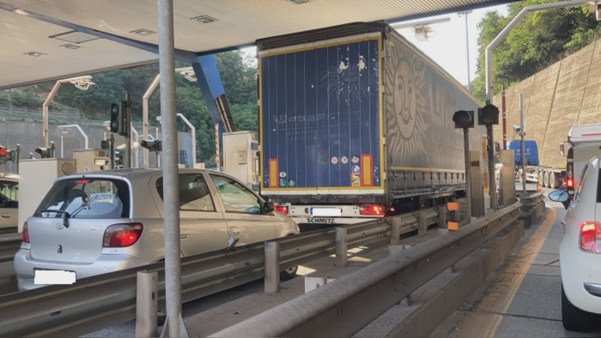 Genova, incidente in A10: traffico paralizzato anche in città