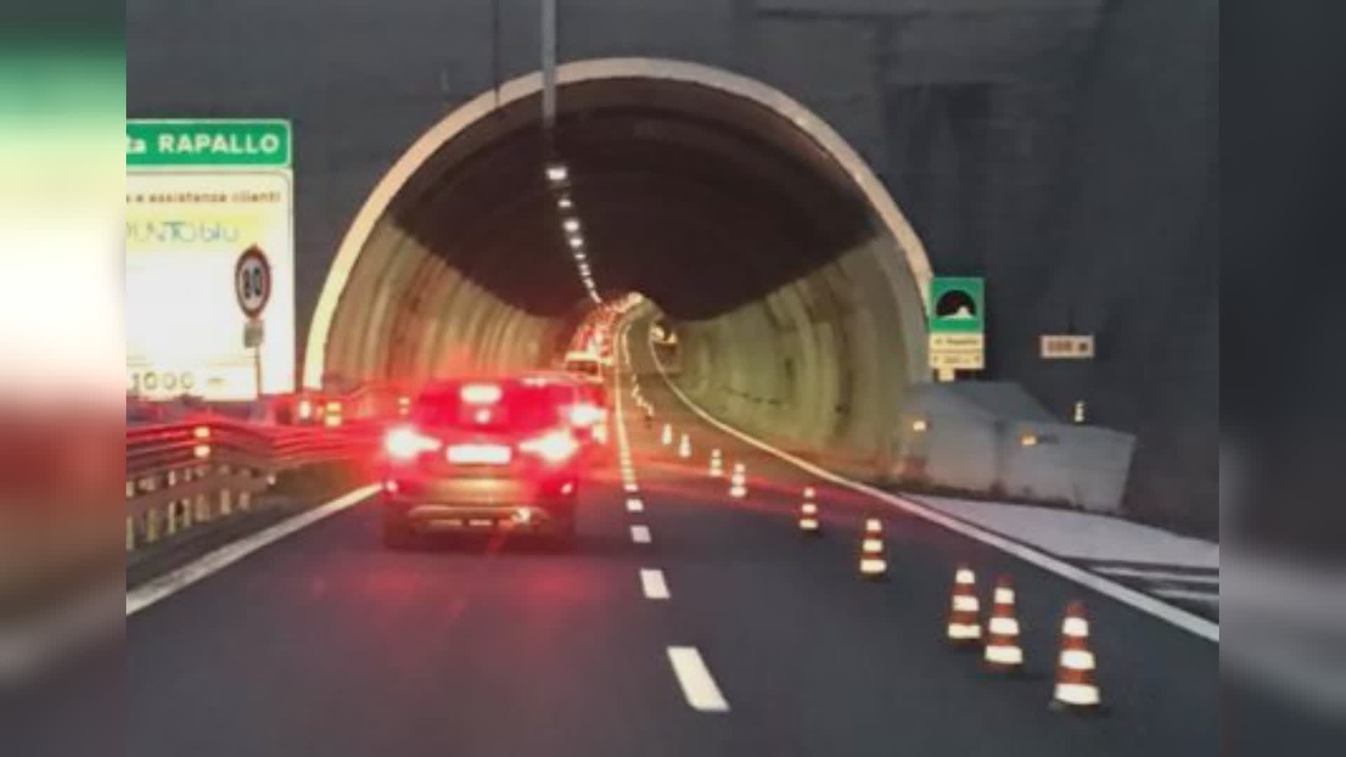 Caos in A12: sospese le chiusure notturne dopo accordo Regione-Aspi