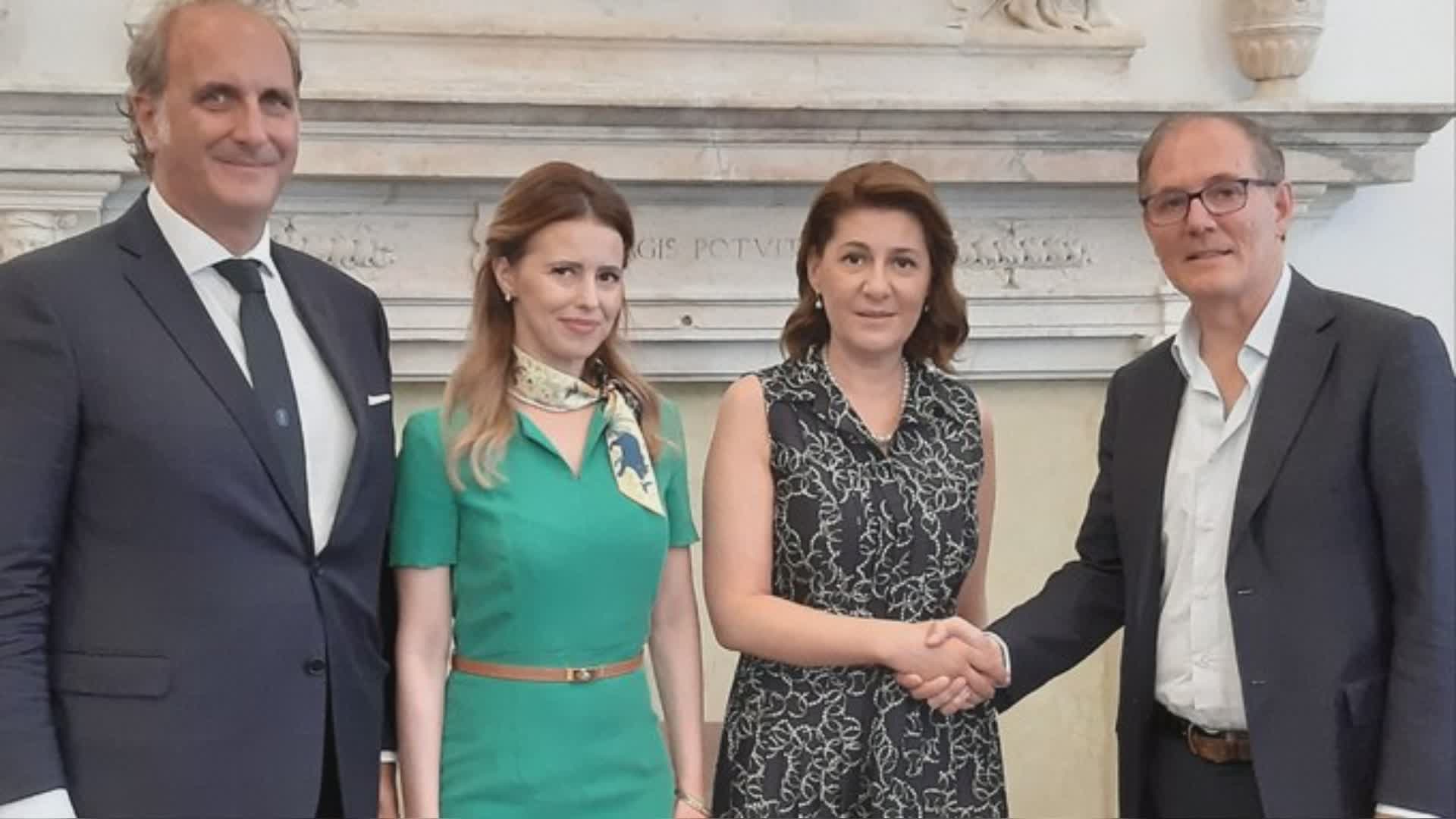 Genova, il presidente del porto Signorini incontra l'ambasciatrice della Romania: allo studio nuove collaborazioni economiche