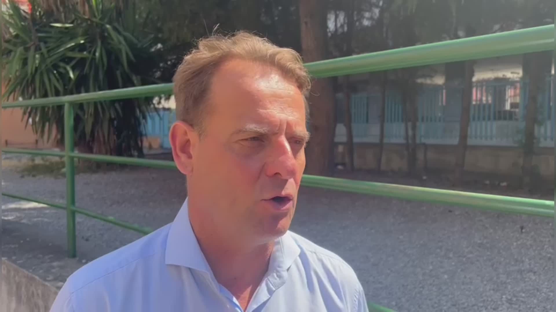 Estremo Ponente ligure, l'idea di Scajola: "Si adotti il bilinguismo: francese e italiano qui sono usati allo stesso modo"