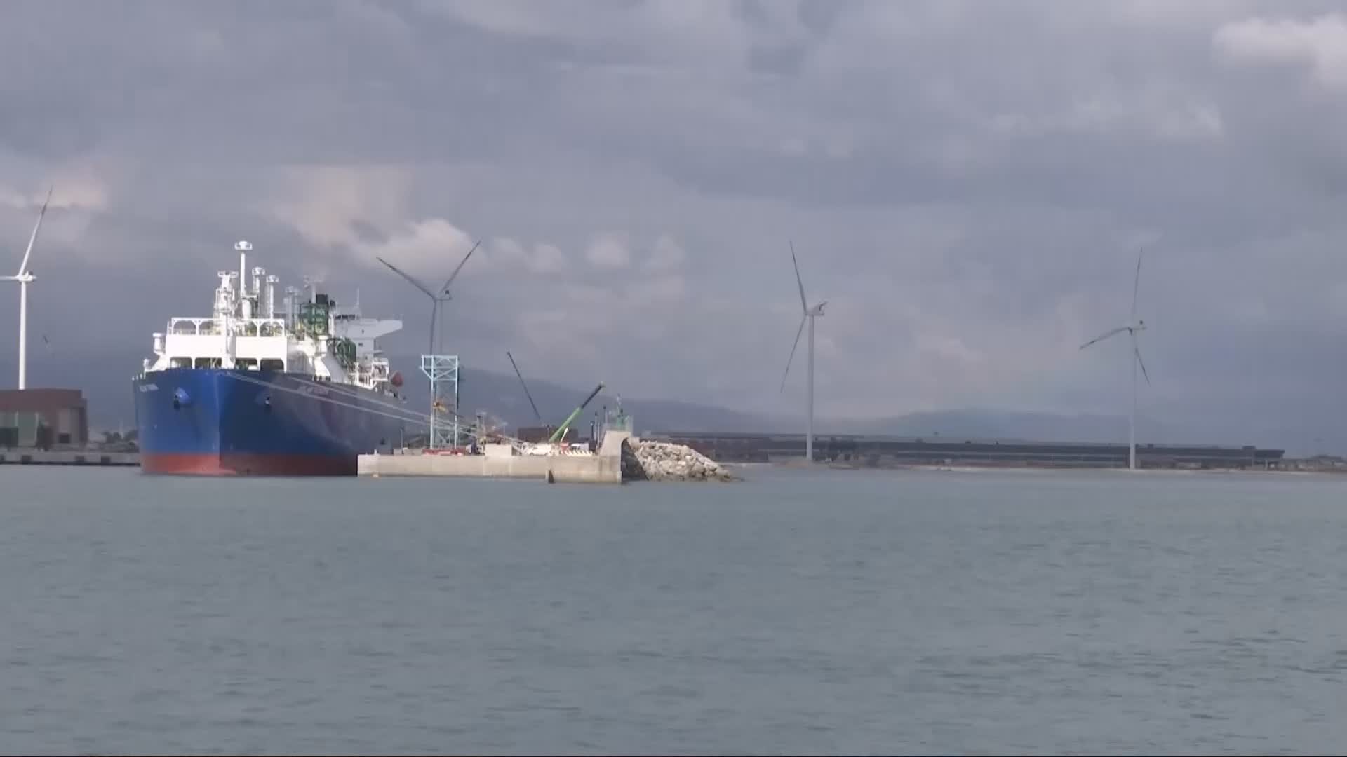 Rigassificatore, Gilardi (vicesindaco Vado Ligure): "Aspettiamo il confronto, nessun giudizio a priori"