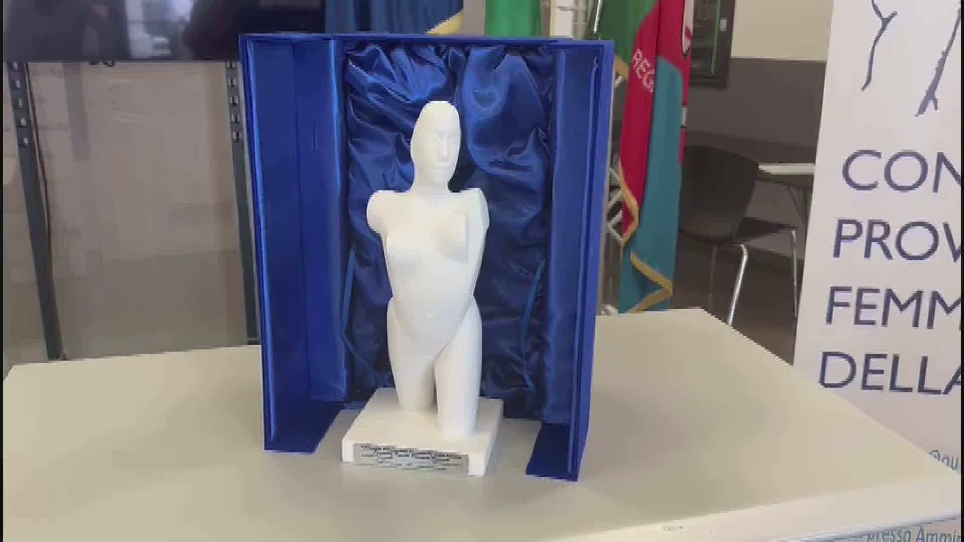 Premio Porto Venere Donna, assegnato a Lucia Sorrentino Zanello: scienziata, ricercatrice e docente