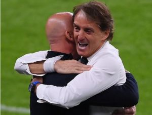 Calcio: Mancini si è dimesso da ct dell'Italia, guiderà l'Arabia Saudita, ora Spalletti o Conte