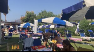 Ondata di calore a Genova, alle piscine di Prà accessi agevolati per over 70 e disabili