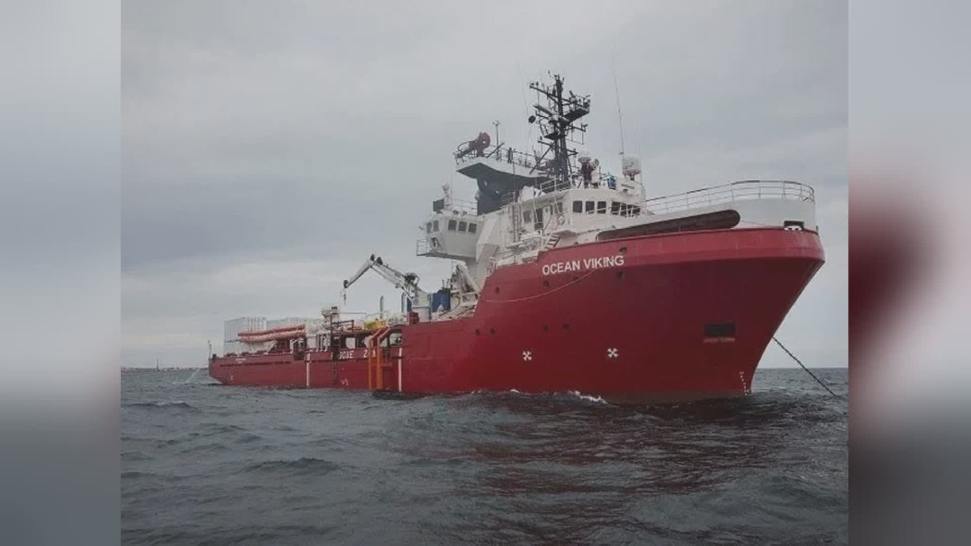 Genova, assegnata al porto ligure la nave Ocean Viking: a bordo 272 migranti