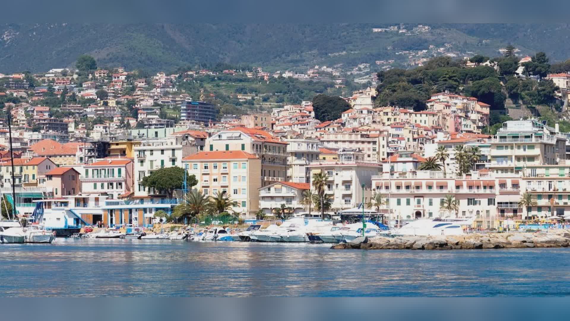 Sanremo, guasto alle tubature dell'acqua: stabilimenti balneari senza docce e servizio di ristorazione