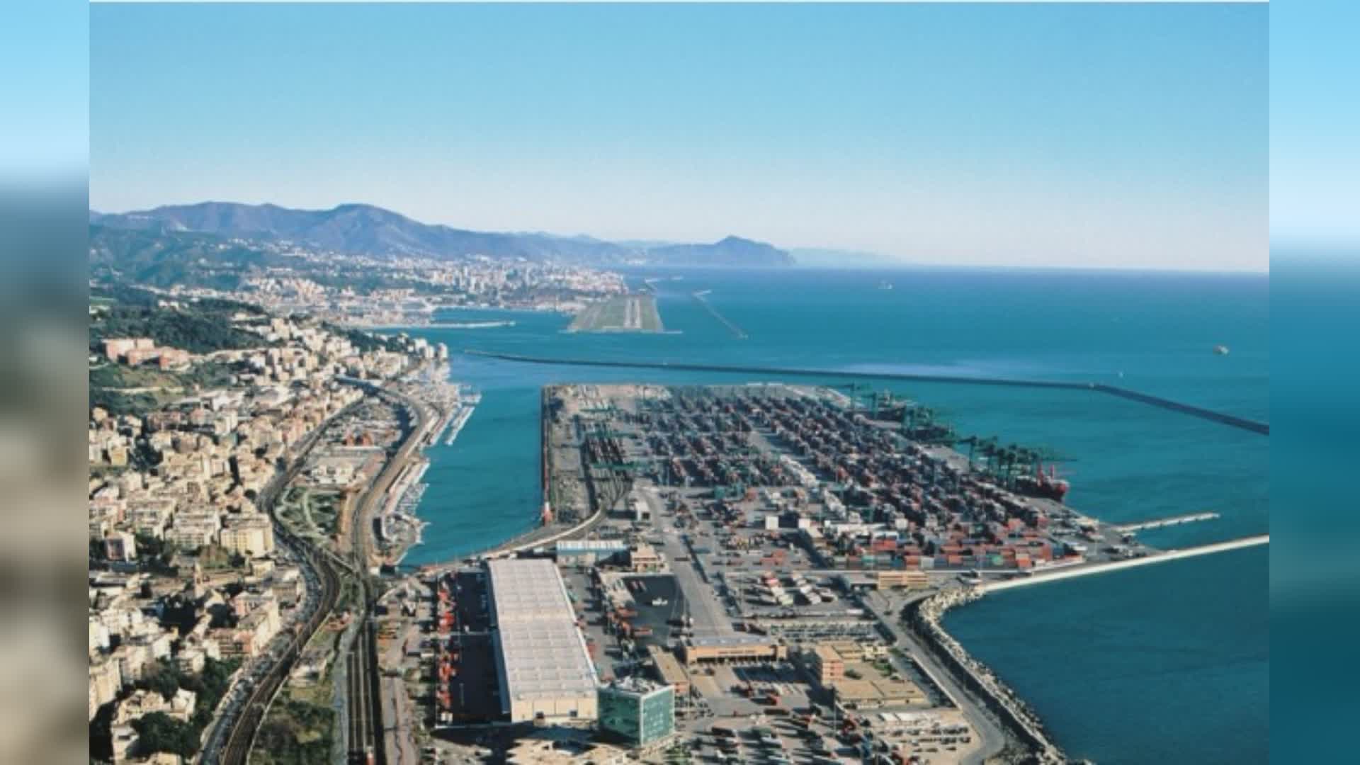 Porti, privatizzazione, Bagnasco (Forza Italia): "Non vendere, ma aprire ai privati"