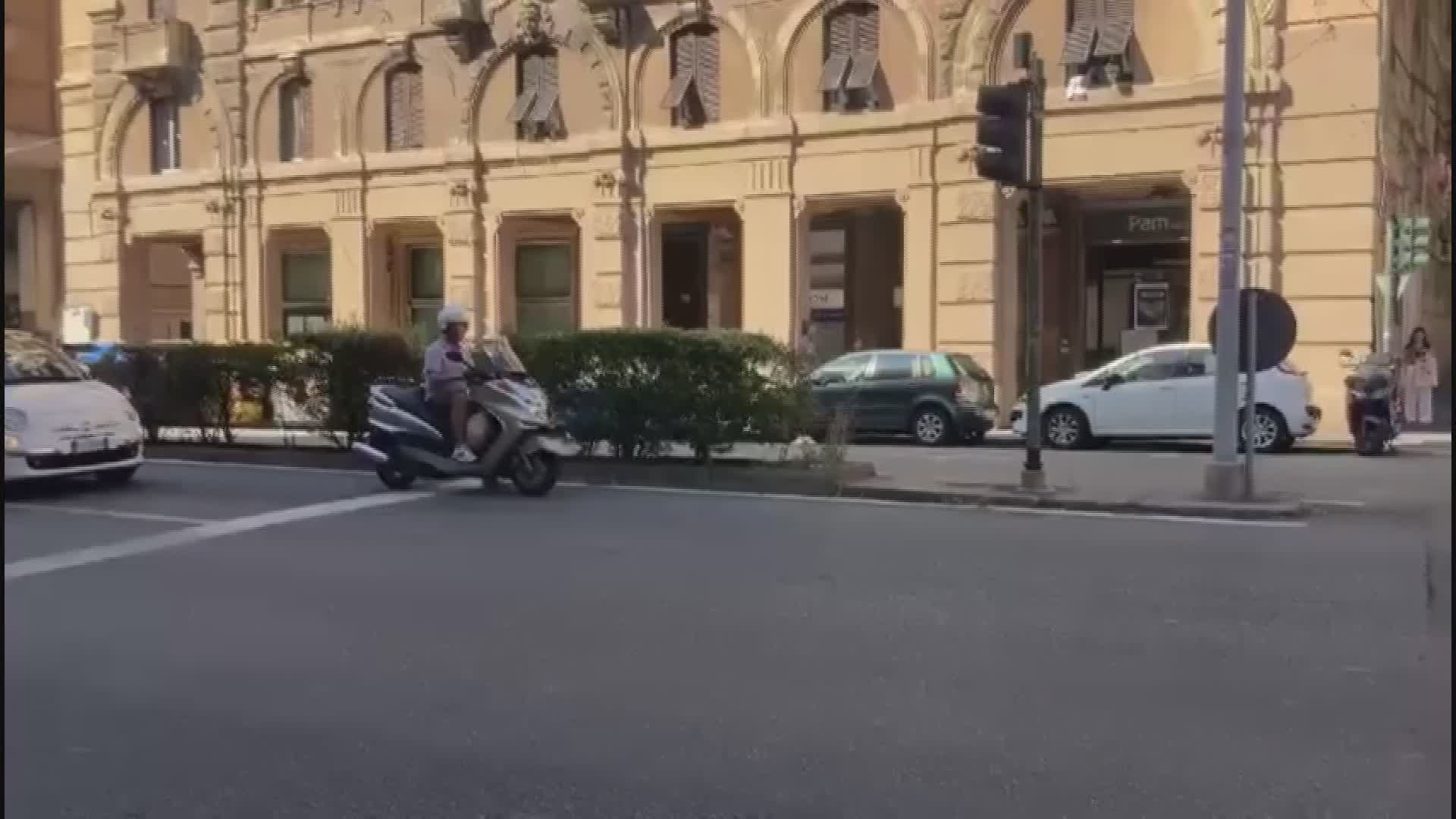 Genova, da corso Europa a via Cantore: le vie trasformate in circuiti da conducenti indisciplinati 